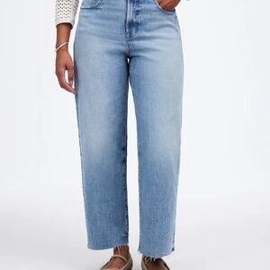 Madewell The Perfect Vintage Wide-Leg Crop Jeans light blue denim wash